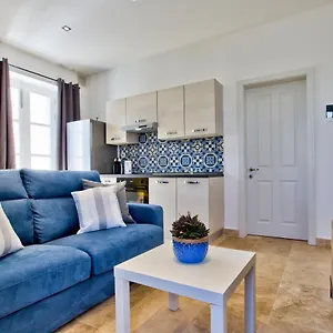 Ursula Apartments Self Catering Studios And 1-Br In Central Valletta By Tritoni Hotels Apartment